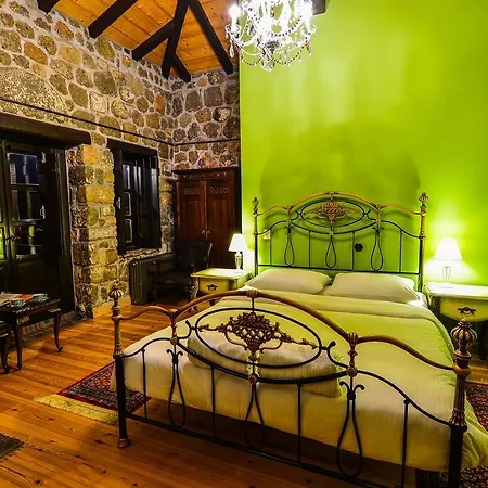 βαρνεβό Άνω Τρίκαλα