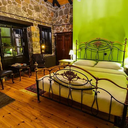 Πανσιόν βαρνεβό Άνω Τρίκαλα