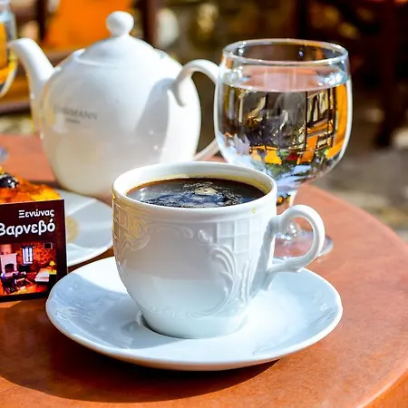 Varnevo アノ・トリカラ